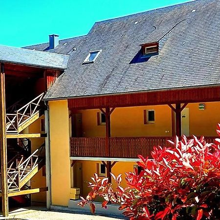 Studio Tres Bien Situe, Belle Vue, Parking Prive Bagneres-de-Bigorre Exterior photo